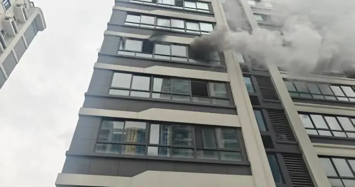 出门上班十几分钟，家差点烧没！