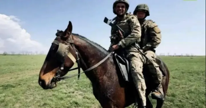 俄乌战争打回封建时代，俄军真上骑兵了！它能发挥怎样的作用？