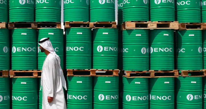 哈梅内伊在世时最大的愿望实现了，美国宣布对伊朗石油豁免制裁