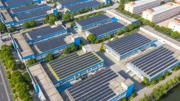 静雨识大势：光伏企业越亏越强？  近日光