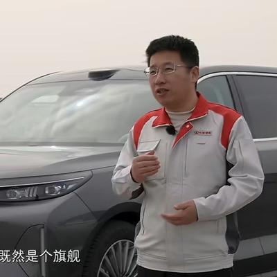 花精神：同样是百万级豪华旗舰SUV，友商