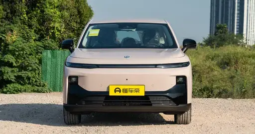 9万级纯电SUV，终身质保+免费充电桩，家用值得选吗？