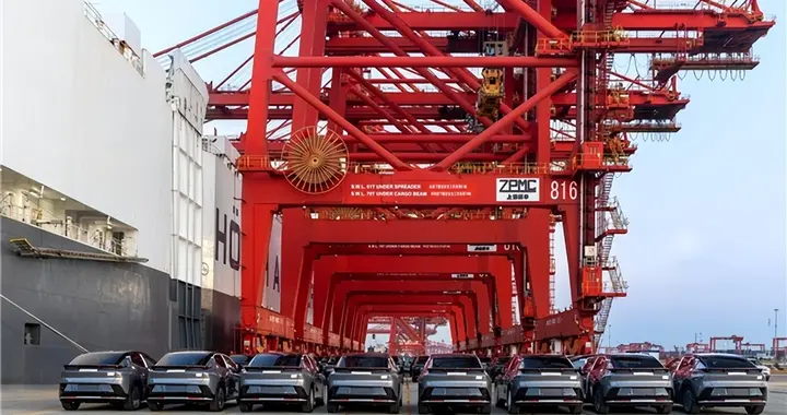 领克Z20：不止是汽车，更是墨西哥年轻群体的潮流符号