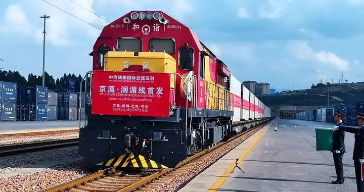 老挝等不及了！中老铁路要继续往南修，坚决不像越南一样耍手段！