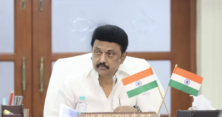 1500亿飞了、每天损失6个亿，心在滴血的印度人，求莫迪早日投美