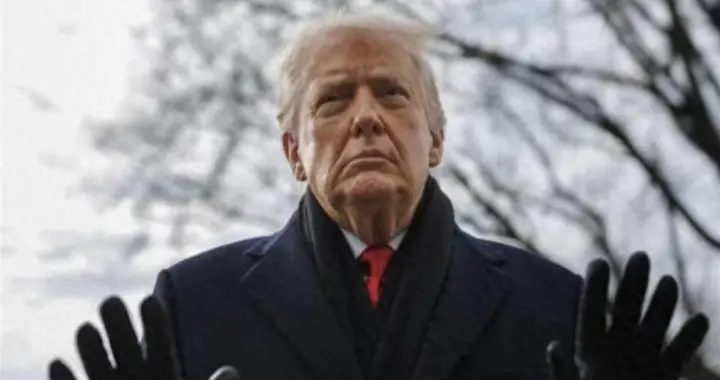 川普时代要结束了？超100人身亡，特朗普松口停止行动，美舰出动，三重危...