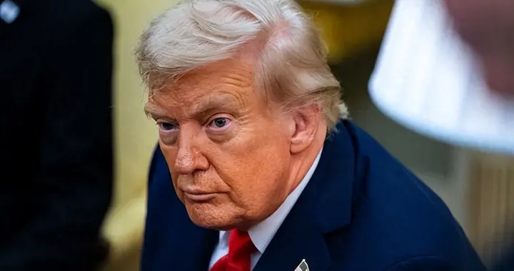 特朗普挂断电话后，中方再次重拳出击，高市要在联合国大闹一通？