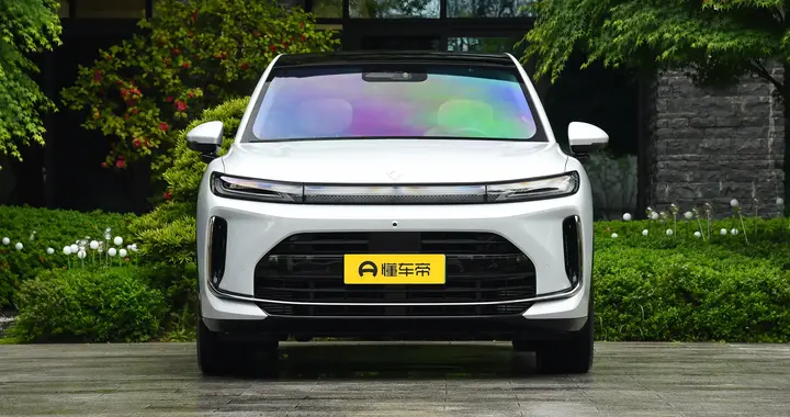 全尺寸SUV推荐：华为加持，大六座布局，续航无忧，华境S怎么样？