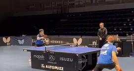 莫雷加德Ins晒与樊振东一起训练快拍， 慢镜头东哥反手 暴力美学