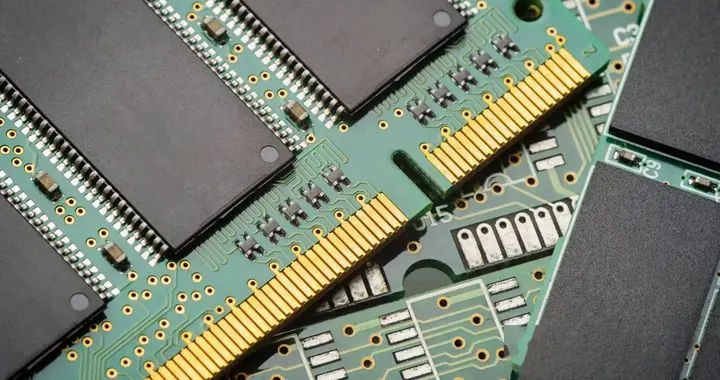 集体涨价！电脑配件一夜涨几百，网友直呼：电脑快成奢侈品了