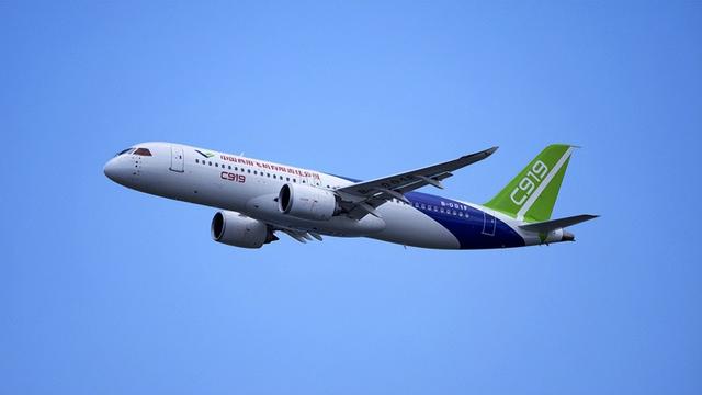 C919订单来袭！商飞是中国向民航领域的试探，中国或驱逐波音空客