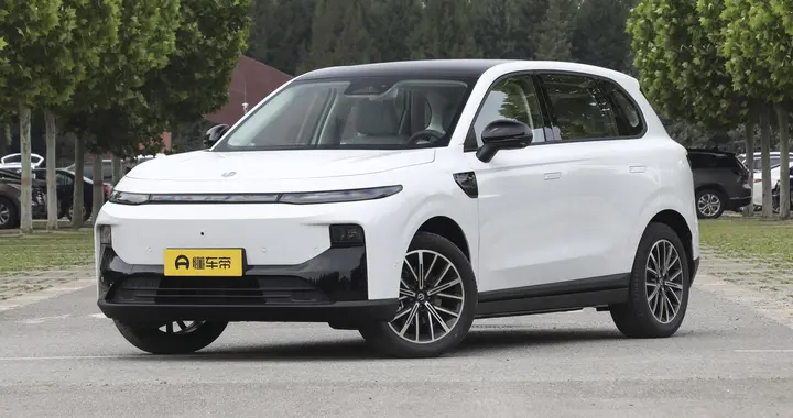 惠后9.28万起，续航510km+越级大空间，零跑B10家用SUV的实用之选