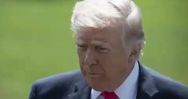 伊朗亮出“地下导弹超市”，特朗普看完连夜改口：要不咱们再聊聊