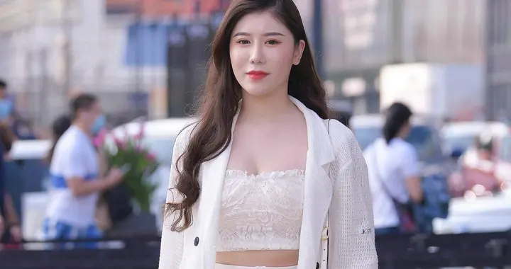 消费降级时代，微胖人群的二八穿衣法则：花少钱解决更多“痛点”