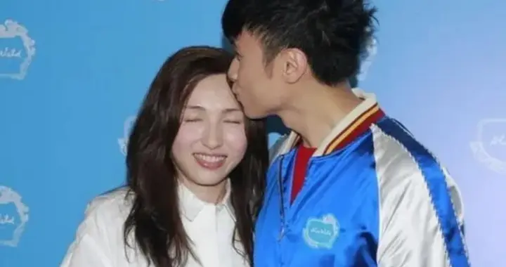 52岁古巨基官宣生二胎！老婆陈韵晴已58岁，高龄产子勇气可嘉