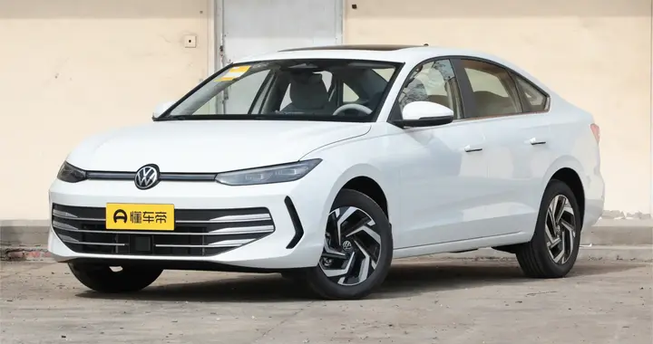 10万级2026款朗逸Pro：1.5T油耗5.54，配置够家用