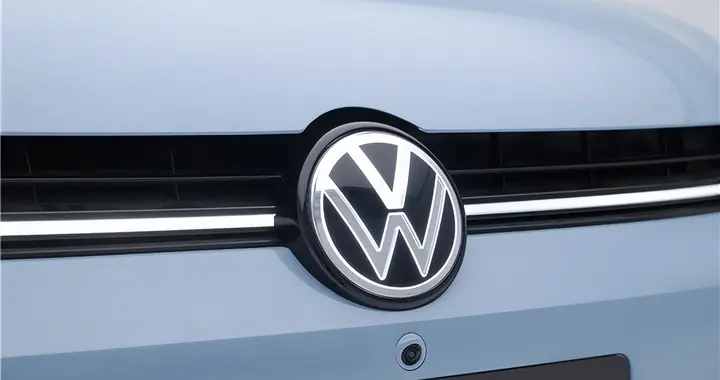 全新速腾S车身尺寸越级，座舱得房率高达84.2%