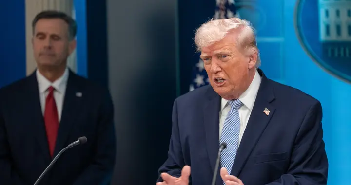 162 份 UAP 档案解禁！！56% 美国人信外星人，73% 认定政府隐瞒