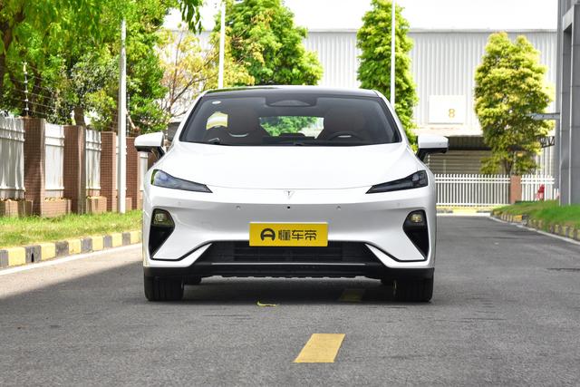 深蓝L07对比竞品，有哪些优势？看完这些你就明白了