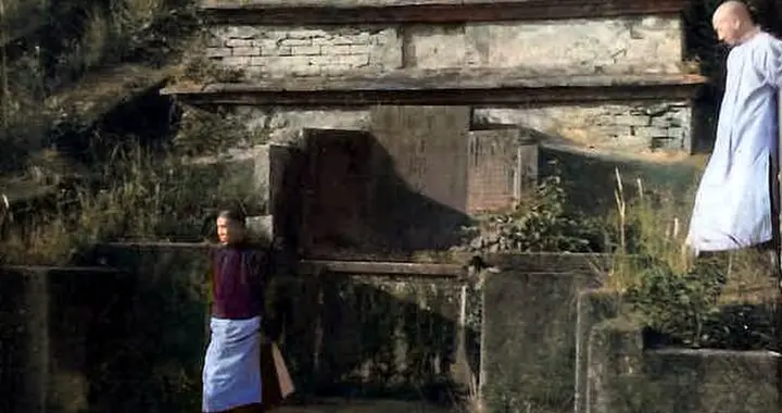 1923年的福建福州：大火之后的街道，鼓山上的寺庙和坟墓