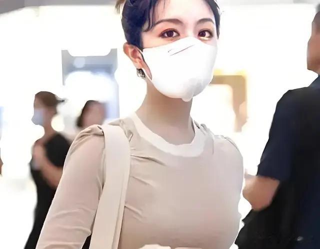 千位大方女星，真没把观众当外人——李兰迪