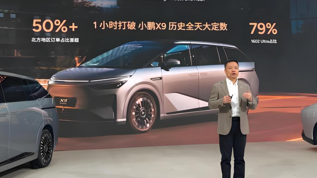 「为什么不召回！」小鹏X9因高温大面积趴窝，官方致歉称升级，车主追问「...