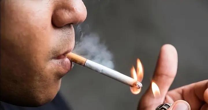 医生含泪提醒：男性若戒掉吸烟，用不了多久，身体或会有9个改变