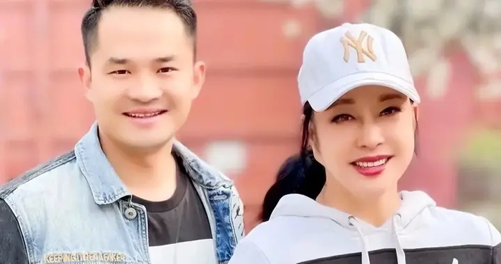 他曾和刘晓庆同居6年，如今38岁一事无成，至今单身，相亲还被拒