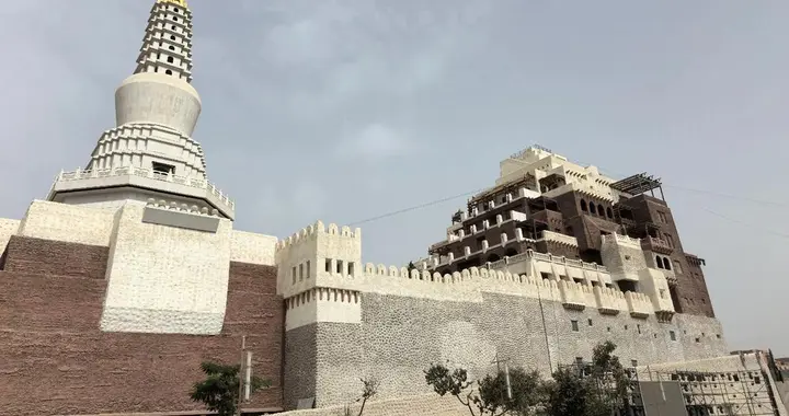 一小国屡受侵略，依附中原后不愿离开，今成我国的一个“宝贝县”