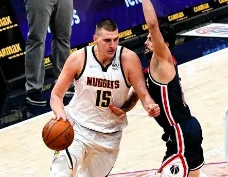 约基奇神迹！42分22板6助，MVP都追不上他！