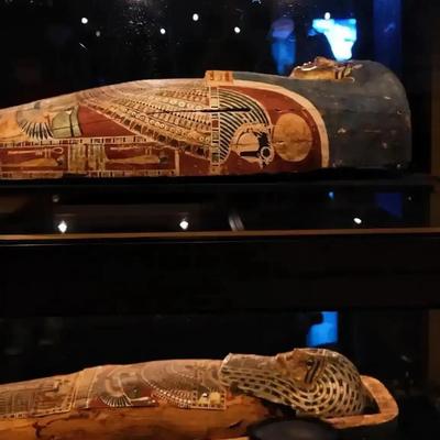 小月轻说：三千多年前尼罗河畔，少年法老图