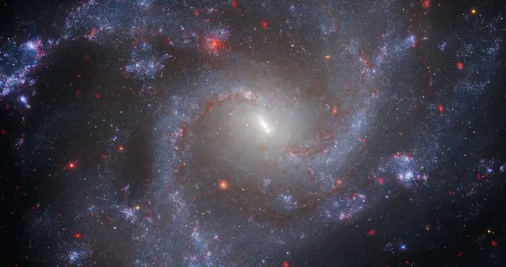 韦伯新的观测验证：人类对宇宙的理解，可能一直有误