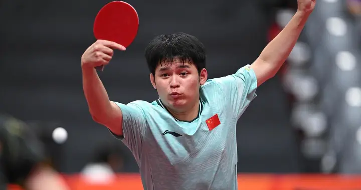 乒乓亚锦赛！ 男团4强诞生，日本苦战3-2逆转，林诗栋3-1，向鹏3-0