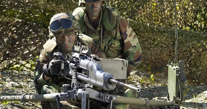 XM312重机枪——明明叫“重”机枪，为啥这么轻？