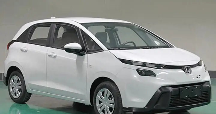 外观焕然一新！新款本田飞度抢先看，搭1.5L动力，明年上市