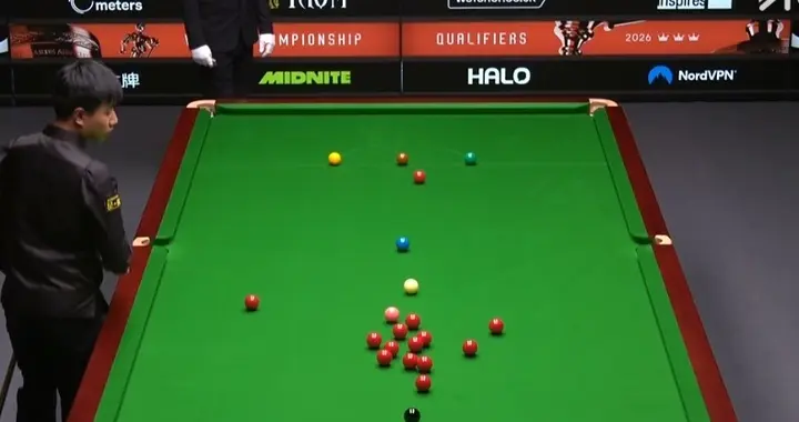 10-9绝杀世锦赛战报！00后小将6连鞭+2杆破百完胜怀特晋级第二轮