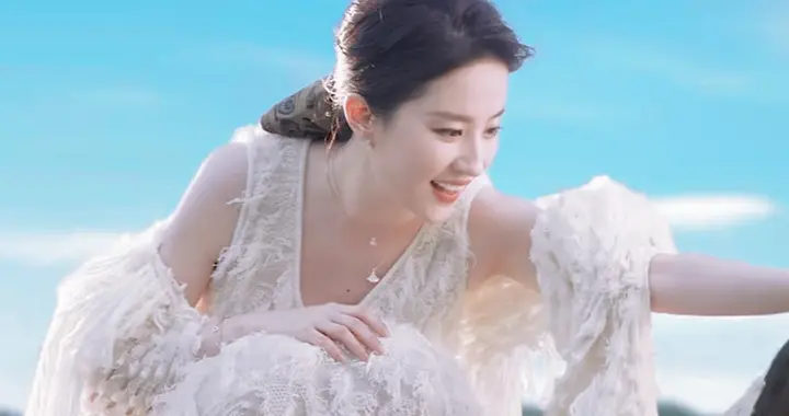 刘亦菲终于进组，进的是？