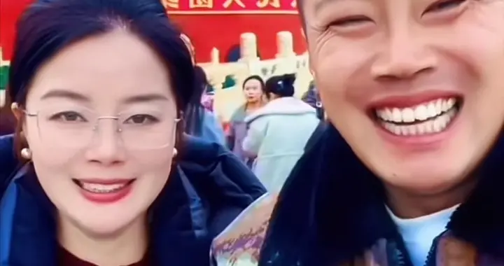 央视采访吴承言，一句话看透人品，妻子端庄大气很漂亮