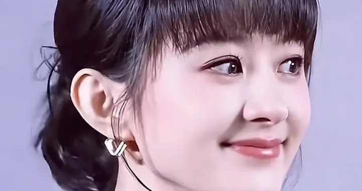 赵丽颖:从荧幕宠儿到"李秋萍镇长″的破茧重生