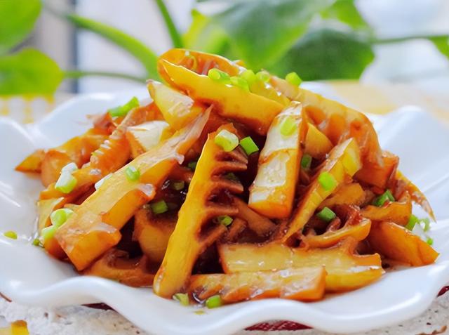 谷雨后必吃的三样家常菜，补水润燥营养足，成本不到十块钱