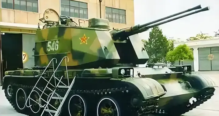 只装备了1个团的解放军第三代自行高炮：88式37毫米双管自行高炮