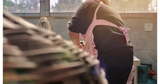 兄弟姐妹中，那个最宽厚、最不斤斤计较的人，孩子一般也很优秀