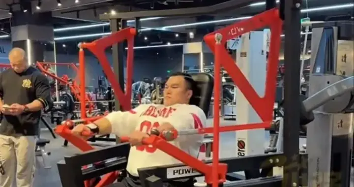 健美冠军王昆突然去世，年仅30岁！祸根或与流感有关