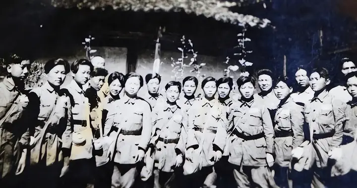1947年，女战士怀孕自尽案：指导员追查一年，揪出一对潜伏特务