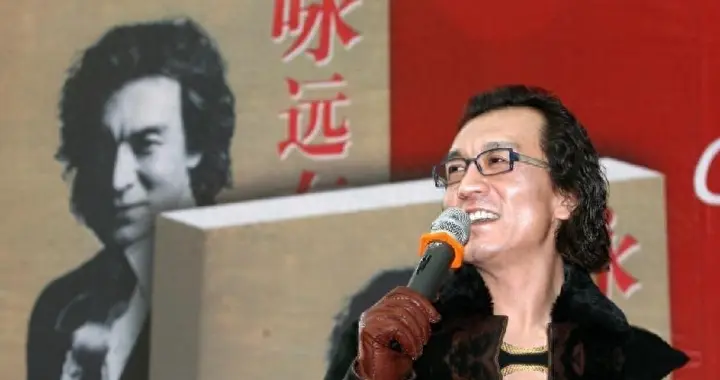 赚钱后移民，上亿资产流出？7年后才知道，李咏为何选择葬身美国