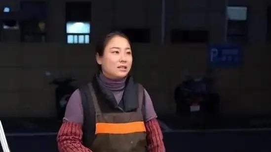 心如止水：卖烧饼12年，给弟弟买房买车