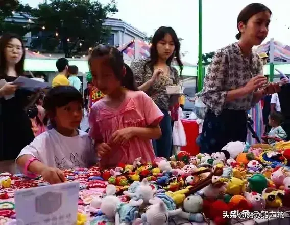 新骗局 免费玩具竟是"诈骗引雷针"！宝妈差点赔光家底的惊魂24小时