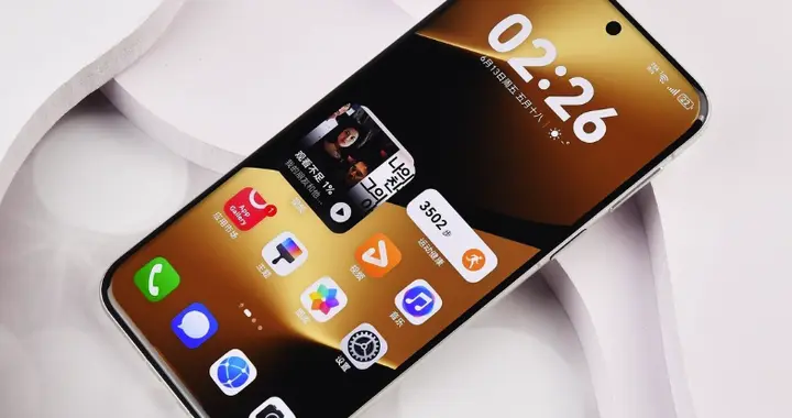 华为麒麟9020机皇清仓，16GB+512GB跳水2500元，再战四年