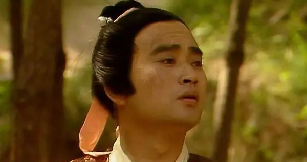 ‍薛蟠一见黛玉就“酥倒”，这个情节是伪造的吗？