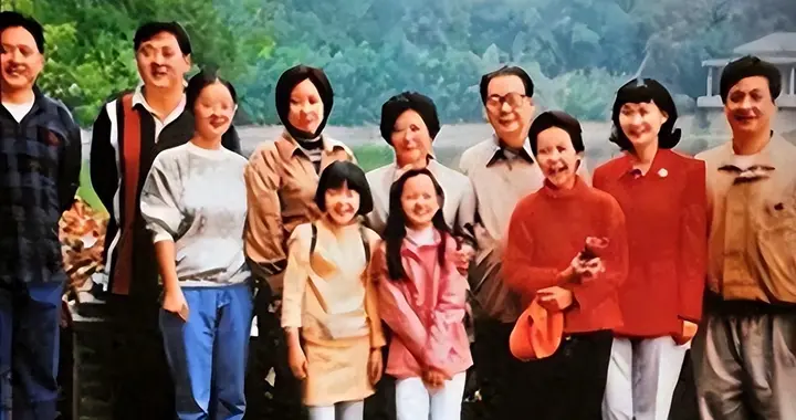 1997年，李鹏总理全家在玉泉山游玩，难得团聚，女儿女婿罕见出镜